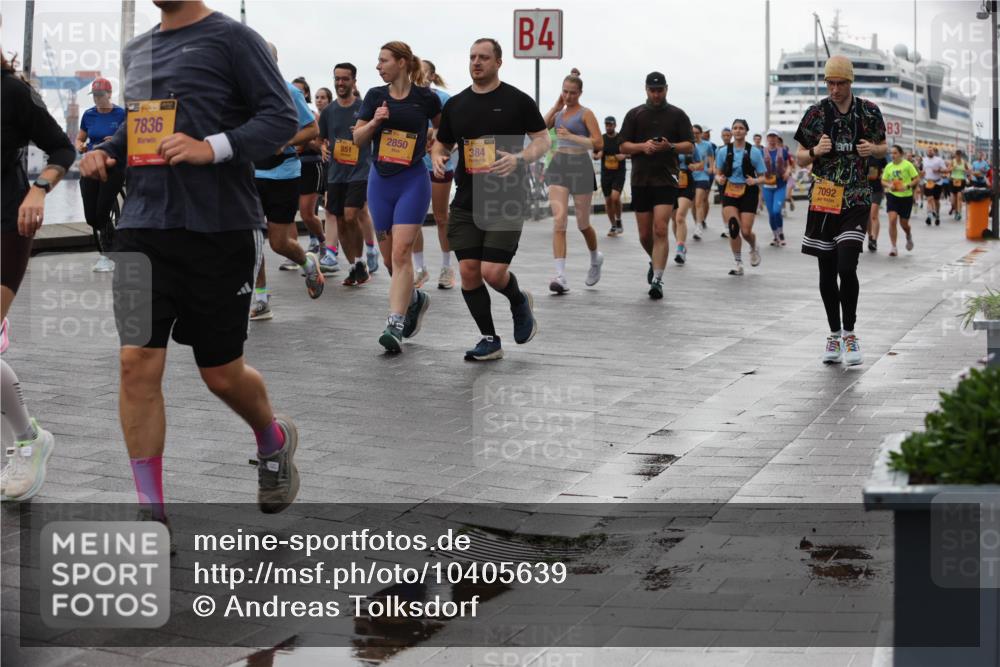 13.09.2026 - Kiel Lauf Andreas Tolksdorf http://msf.ph/oto/10405639 13.09.2026 11:07:10 Kiellinie 1, 39, 7836, 851, 4, 2850, 384, 7092, 3 meine-sportfotos.de