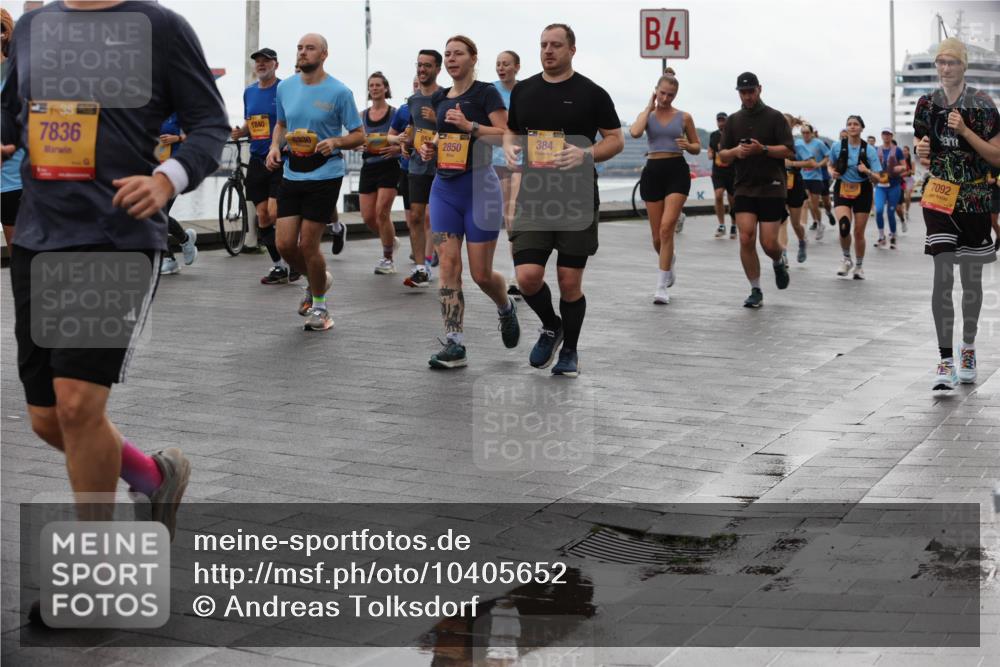 13.09.2026 - Kiel Lauf Andreas Tolksdorf http://msf.ph/oto/10405652 13.09.2026 11:07:10 Kiellinie 39, 7836, 1840, 6330, 2850, 384, 4, 7092 meine-sportfotos.de