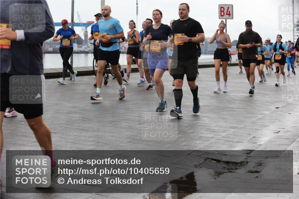 13.09.2026 - Kiel Lauf Andreas Tolksdorf http://msf.ph/oto/10405659 13.09.2026 11:07:11 Kiellinie  meine-sportfotos.de