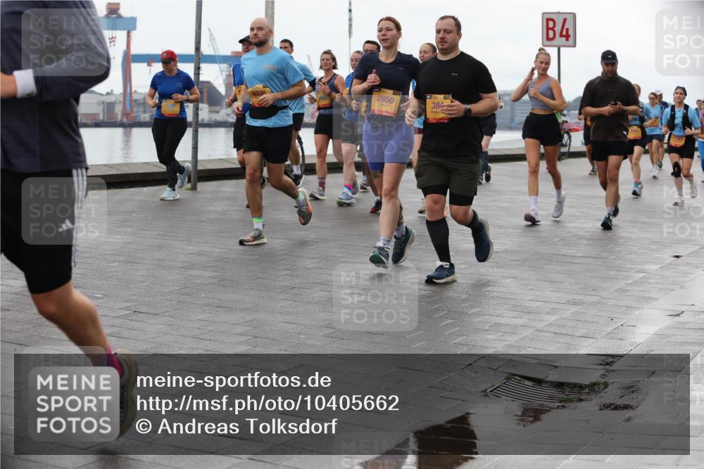 13.09.2026 - Kiel Lauf Andreas Tolksdorf http://msf.ph/oto/10405662 13.09.2026 11:07:11 Kiellinie 1, 39, 2850, 38, 384, 4 meine-sportfotos.de