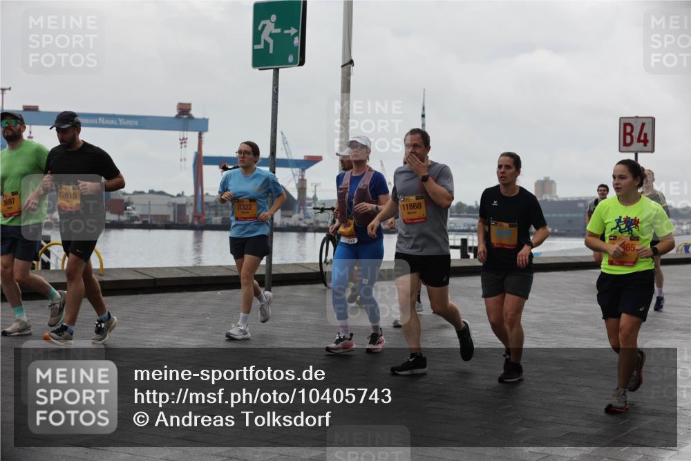 13.09.2026 - Kiel Lauf Andreas Tolksdorf http://msf.ph/oto/10405743 13.09.2026 11:07:19 Kiellinie 3697, 38, 12615, 8322, 39, 11868, 4, 365 meine-sportfotos.de