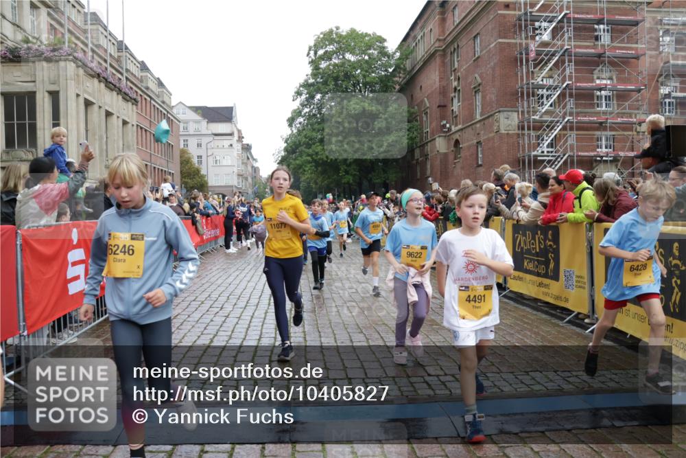 13.09.2026 - Kiel Lauf Yannick Fuchs http://msf.ph/oto/10405827 13.09.2026 08:57:56 Ziel 57, 1791, 2326, 2964, 3020, 3691, 3891, 4025, 4185, 5093, 5666, 5895, 6056, 7058, 7604, 8668, 8674, 8675, 8682, 8838, 9085, 9582, 9870, 9872, 10757, 10847, 10889, 11142, 11144, 11227, 11339, 11640, 11860, 12157, 160, 406, 689, 700, 1051, 1520, 1546, 1714, 1769, 2128, 2129, 2439, 3359, 3375, 3691, 4182, 4321, 4382, 4383, 4834, 5006, 5219, 5244, 5733, 5762, 5765, 5984, 6459, 7478, 7547, 7608, 7609, 7715, 9062, 9324, 9579, 10876, 11356, 734, 1462, 2908, 3567 meine-sportfotos.de