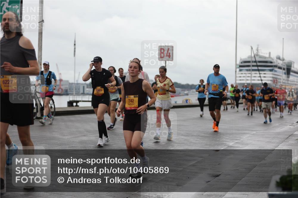13.09.2026 - Kiel Lauf Andreas Tolksdorf http://msf.ph/oto/10405869 13.09.2026 11:07:33 Kiellinie 6227, 39, 742 meine-sportfotos.de