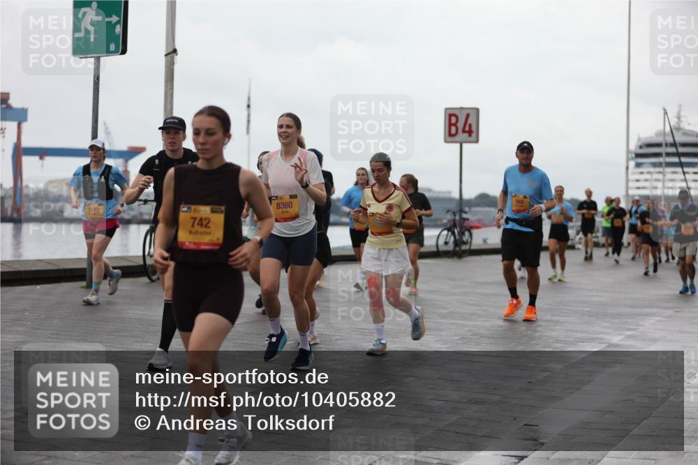 13.09.2026 - Kiel Lauf Andreas Tolksdorf http://msf.ph/oto/10405882 13.09.2026 11:07:34 Kiellinie 1172, 742, 39, 8360, 4 meine-sportfotos.de