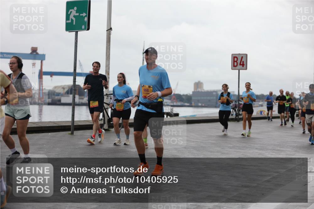 13.09.2026 - Kiel Lauf Andreas Tolksdorf http://msf.ph/oto/10405925 13.09.2026 11:07:37 Kiellinie 31, 6187, 968, 4 meine-sportfotos.de