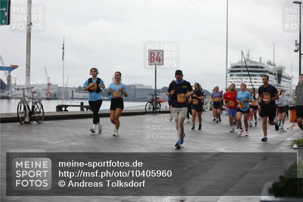 13.09.2026 - Kiel Lauf Andreas Tolksdorf http://msf.ph/oto/10405960 13.09.2026 11:07:39 Kiellinie 4, 5170, 10410, 5470 meine-sportfotos.de