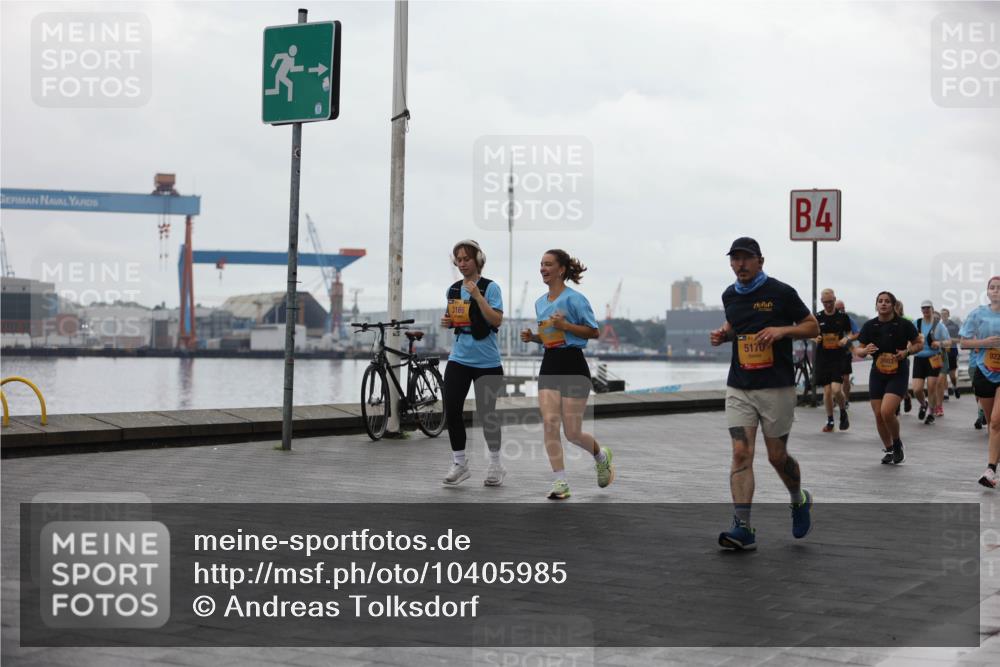 13.09.2026 - Kiel Lauf Andreas Tolksdorf http://msf.ph/oto/10405985 13.09.2026 11:07:40 Kiellinie 3166, 5170, 4, 923 meine-sportfotos.de
