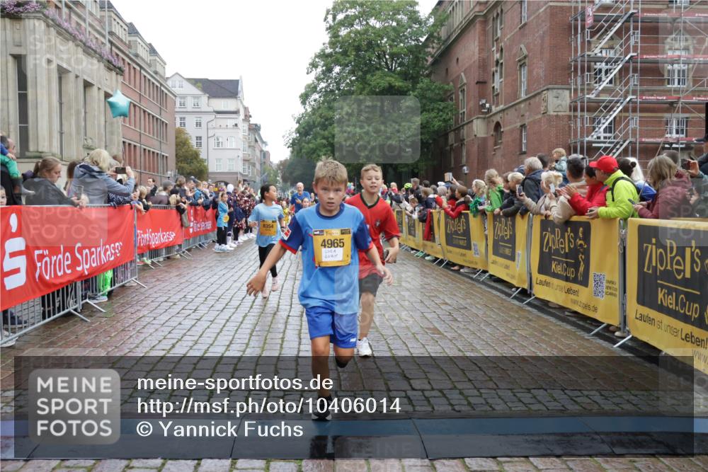 13.09.2026 - Kiel Lauf Yannick Fuchs http://msf.ph/oto/10406014 13.09.2026 08:58:15 Ziel 734, 1158, 2710, 2908, 3145, 3150, 3492, 3567, 4115, 4491, 4546, 4550, 4995, 4999, 5005, 6246, 6428, 6588, 7018, 7026, 7031, 7574, 7576, 7812, 9097, 9372, 9490, 9585, 9620, 9622, 9701, 10566, 10890, 10899, 11077, 11638, 11673, 12216, 12357, 57, 689, 1462, 1520, 1714, 1791, 2326, 2964, 3020, 3359, 3375, 3567, 3691, 3891, 4025, 4182, 4185, 4321, 4383, 4995, 5093, 5219, 5244, 5666, 5733, 5762, 5765, 5895, 6056, 6350, 6984, 7058, 7604, 7608, 7609, 7812, 8668, 8674, 8675 meine-sportfotos.de