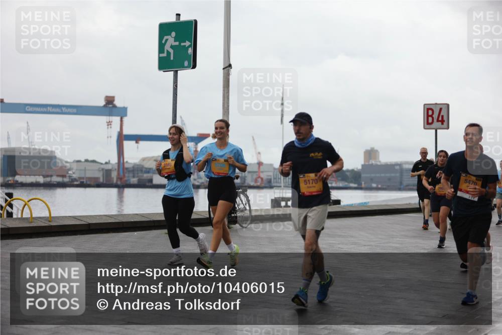 13.09.2026 - Kiel Lauf Andreas Tolksdorf http://msf.ph/oto/10406015 13.09.2026 11:07:41 Kiellinie 3166, 4, 5170, 398, 5470 meine-sportfotos.de