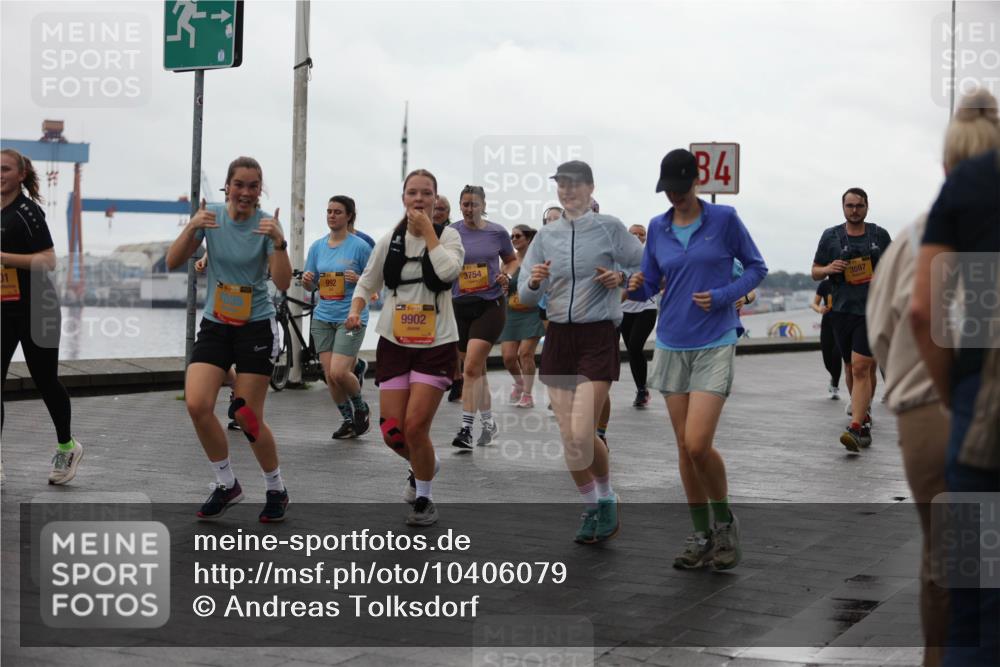 13.09.2026 - Kiel Lauf Andreas Tolksdorf http://msf.ph/oto/10406079 13.09.2026 11:07:47 Kiellinie 01, 1, 39, 7835, 992, 9902, 3754, 84, 3597 meine-sportfotos.de