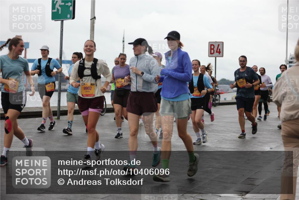 13.09.2026 - Kiel Lauf Andreas Tolksdorf http://msf.ph/oto/10406096 13.09.2026 11:07:48 Kiellinie 4487, 9902, 3754, 4, 3597 meine-sportfotos.de