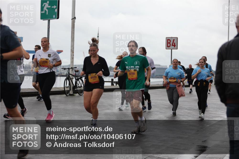 13.09.2026 - Kiel Lauf Andreas Tolksdorf http://msf.ph/oto/10406107 13.09.2026 11:07:52 Kiellinie 11848, 4433, 8766, 4 meine-sportfotos.de