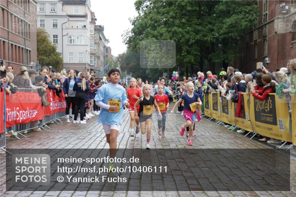 13.09.2026 - Kiel Lauf Yannick Fuchs http://msf.ph/oto/10406111 13.09.2026 08:58:25 Ziel 1158, 1188, 1382, 2710, 3145, 3150, 3217, 3492, 3686, 4115, 4546, 4622, 5908, 6588, 7018, 8067, 9620, 9701, 9852, 10242, 10890, 10925, 11077, 57, 734, 1462, 1791, 2326, 2710, 2908, 2964, 3020, 3567, 3891, 4025, 4185, 4491, 4550, 4995, 4999, 5005, 5093, 5666, 6056, 6246, 6350, 6428, 6984, 7026, 7031, 7574, 7576, 7812, 8674, 8675, 9097, 9372, 9490, 9585, 9622, 10566, 10899, 11638, 11673, 12216, 1348, 5201, 5536, 5537, 6573, 7407, 57, 3020, 5666, 5895, 7058 meine-sportfotos.de