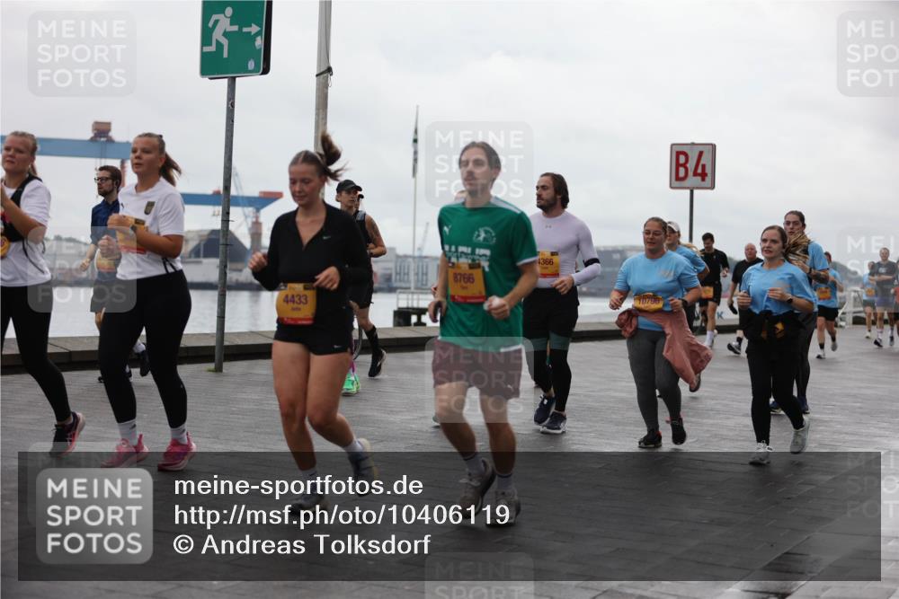 13.09.2026 - Kiel Lauf Andreas Tolksdorf http://msf.ph/oto/10406119 13.09.2026 11:07:52 Kiellinie 4433, 8766, 4366, 4 meine-sportfotos.de