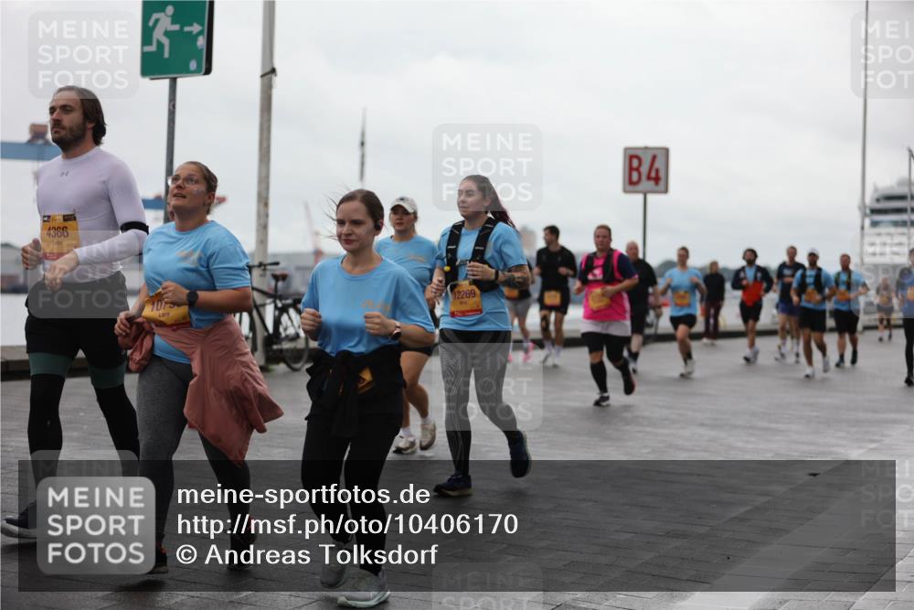 13.09.2026 - Kiel Lauf Andreas Tolksdorf http://msf.ph/oto/10406170 13.09.2026 11:07:55 Kiellinie 4366, 105, 12269, 4 meine-sportfotos.de