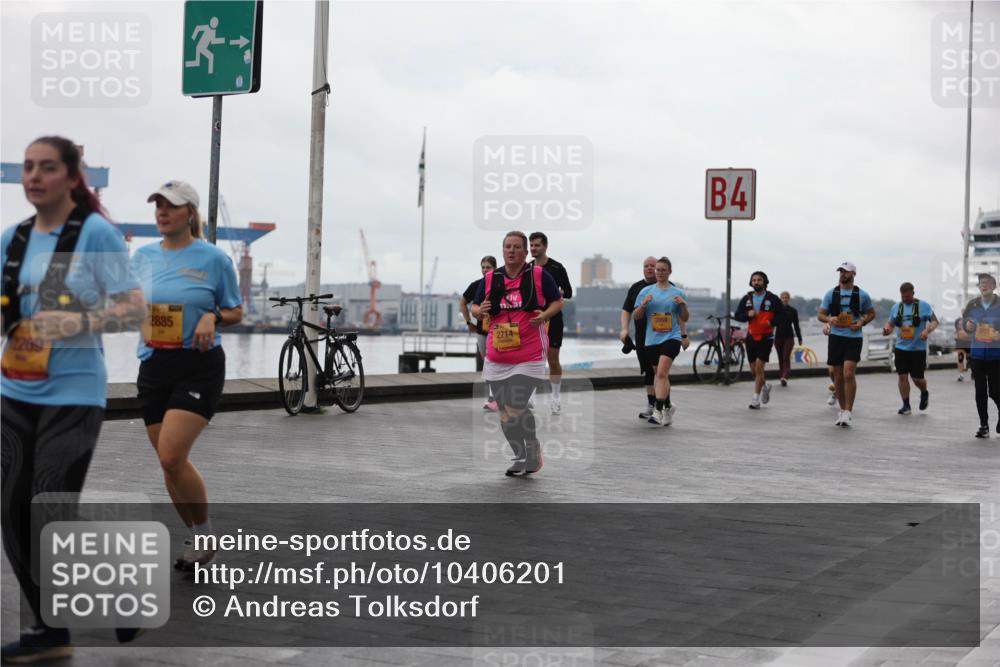 13.09.2026 - Kiel Lauf Andreas Tolksdorf http://msf.ph/oto/10406201 13.09.2026 11:07:56 Kiellinie 2885, 2269, 2714, 4 meine-sportfotos.de