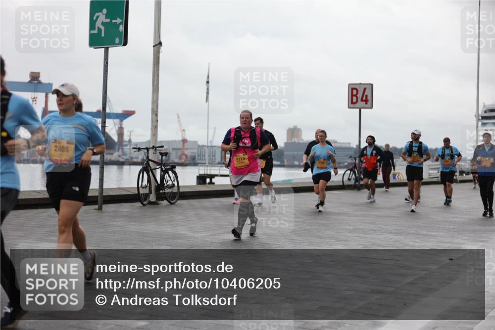 13.09.2026 - Kiel Lauf Andreas Tolksdorf http://msf.ph/oto/10406205 13.09.2026 11:07:56 Kiellinie 2885, 2714, 4 meine-sportfotos.de