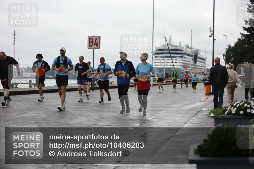 13.09.2026 - Kiel Lauf Andreas Tolksdorf http://msf.ph/oto/10406283 13.09.2026 11:08:00 Kiellinie 2571, 4, 2727, 11553, 3 meine-sportfotos.de