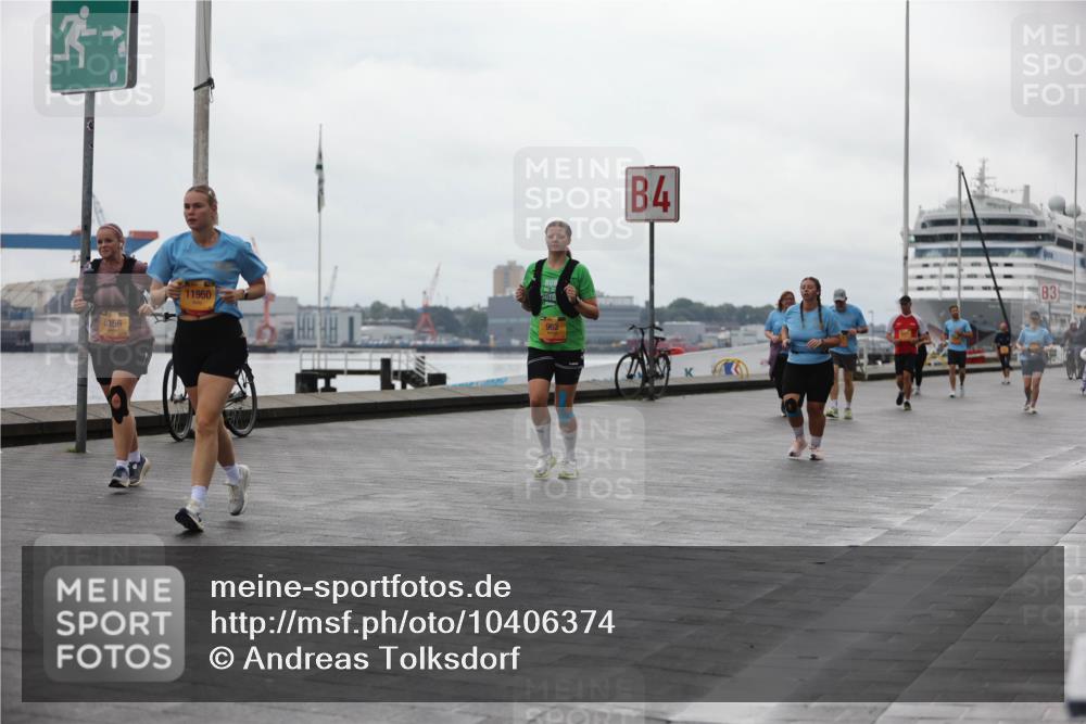 13.09.2026 - Kiel Lauf Andreas Tolksdorf http://msf.ph/oto/10406374 13.09.2026 11:08:12 Kiellinie 6356, 11950, 962, 4, 3 meine-sportfotos.de