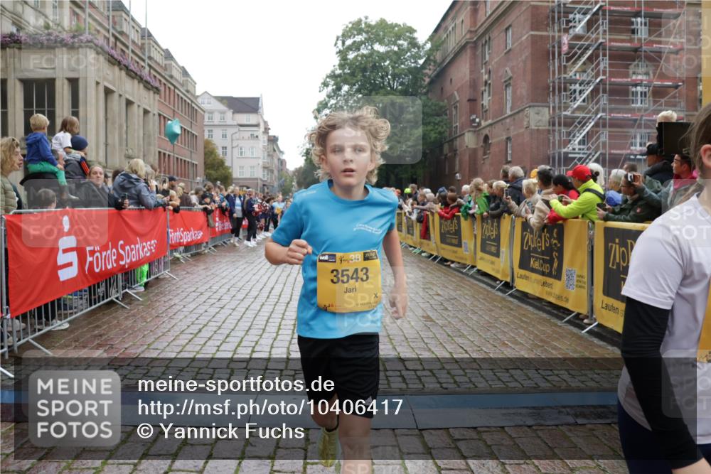 13.09.2026 - Kiel Lauf Yannick Fuchs http://msf.ph/oto/10406417 13.09.2026 08:58:56 Ziel 27, 339, 1119, 2725, 3242, 5106, 5629, 6151, 6883, 6896, 7223, 7739, 8944, 9773, 10211, 10292, 10334, 10821, 11201, 11386, 11924, 12517, 27, 339, 515, 1188, 1348, 1382, 2100, 3217, 3686, 4622, 4965, 5092, 5200, 5201, 5536, 5537, 5908, 6573, 7022, 7407, 8067, 8354, 9773, 9852, 10242, 10925, 11252, 11430, 11783, 12297, 118, 512, 1848, 3543, 3666, 3767, 4026, 4064, 4164, 4444, 7028, 7706, 7916, 8261, 9215, 9430, 734, 1158, 2710, 3145, 3150, 3217, 3492, 3686, 4115, 4546, 4622 meine-sportfotos.de