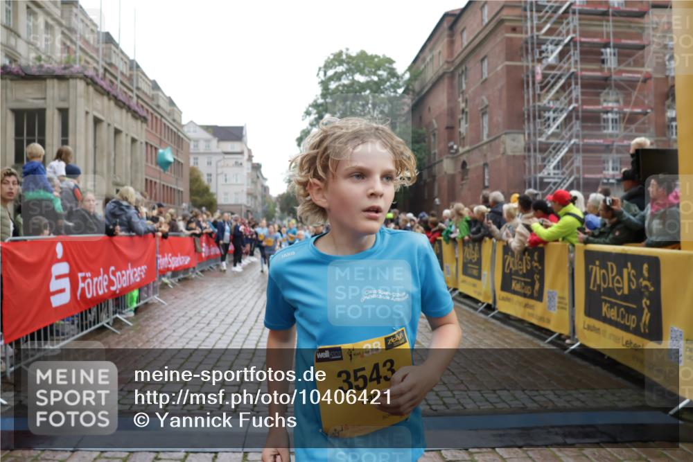 13.09.2026 - Kiel Lauf Yannick Fuchs http://msf.ph/oto/10406421 13.09.2026 08:58:56 Ziel 27, 339, 1119, 2725, 3242, 5106, 5629, 6151, 6883, 6896, 7223, 7739, 8944, 9773, 10211, 10292, 10334, 10821, 11201, 11386, 11924, 12517, 27, 339, 515, 1188, 1348, 1382, 2100, 3217, 3686, 4622, 4965, 5092, 5200, 5201, 5536, 5537, 5908, 6573, 7022, 7407, 8067, 8354, 9773, 9852, 10242, 10925, 11252, 11430, 11783, 12297, 118, 512, 1848, 3543, 3666, 3767, 4026, 4064, 4164, 4444, 7028, 7706, 7916, 8261, 9215, 9430, 734, 1158, 2710, 3145, 3150, 3217, 3492, 3686, 4115, 4546, 4622 meine-sportfotos.de