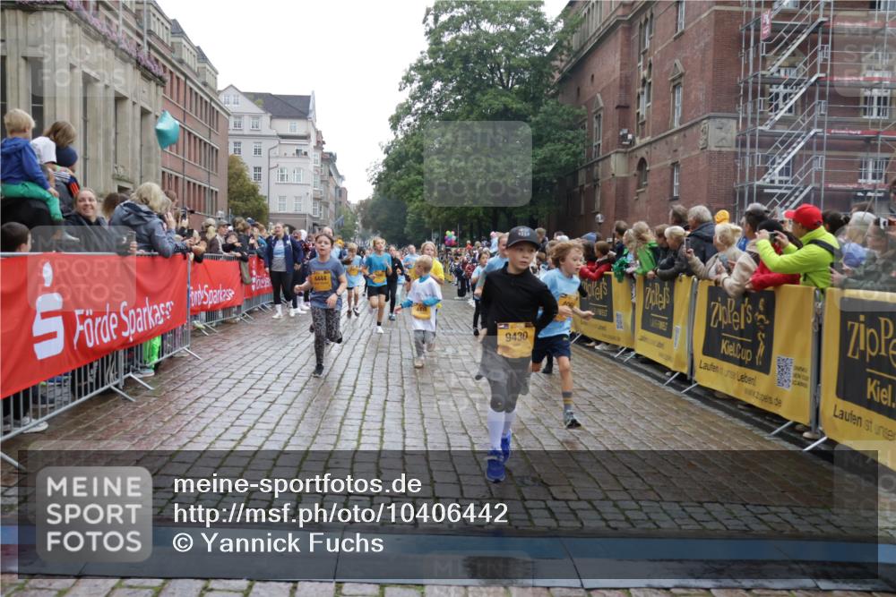13.09.2026 - Kiel Lauf Yannick Fuchs http://msf.ph/oto/10406442 13.09.2026 08:58:58 Ziel 512, 1119, 1848, 2725, 3242, 5106, 5629, 6151, 6883, 6896, 7223, 7739, 7916, 8944, 10211, 10292, 10334, 10821, 11201, 11386, 11575, 11924, 27, 339, 515, 1188, 1348, 1382, 2100, 3217, 4622, 4965, 5092, 5200, 5201, 5536, 5537, 5908, 6573, 7022, 7407, 8354, 9773, 10211, 10242, 11252, 11430, 11783, 12297, 12517, 118, 3543, 3666, 3767, 4026, 4064, 4164, 4444, 6480, 6816, 7028, 7706, 8261, 9215, 9430, 1158, 1382, 3145, 3150, 3217, 3492, 3686, 4115, 4546, 4622 meine-sportfotos.de