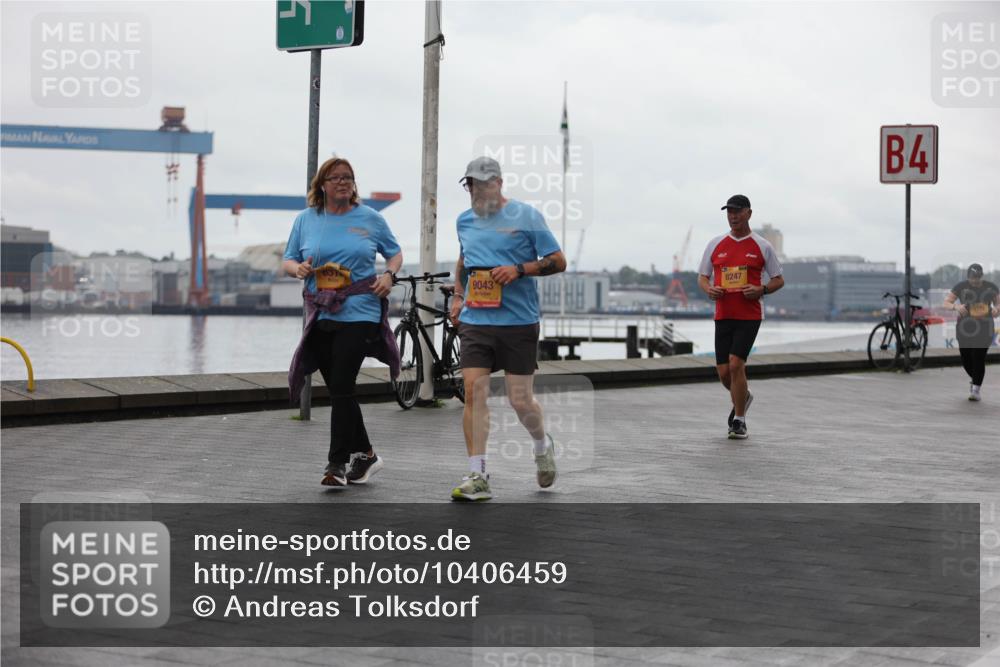 13.09.2026 - Kiel Lauf Andreas Tolksdorf http://msf.ph/oto/10406459 13.09.2026 11:08:22 Kiellinie 31, 9043, 8247, 4 meine-sportfotos.de
