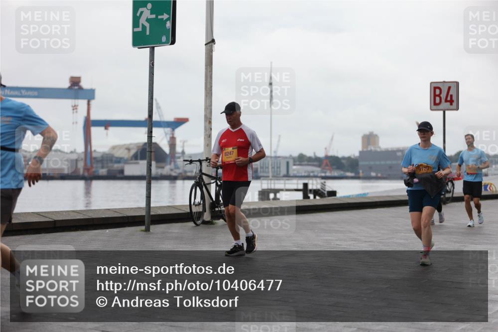 13.09.2026 - Kiel Lauf Andreas Tolksdorf http://msf.ph/oto/10406477 13.09.2026 11:08:24 Kiellinie 8247, 9120, 4 meine-sportfotos.de