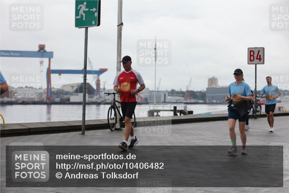 13.09.2026 - Kiel Lauf Andreas Tolksdorf http://msf.ph/oto/10406482 13.09.2026 11:08:24 Kiellinie 8247, 4 meine-sportfotos.de