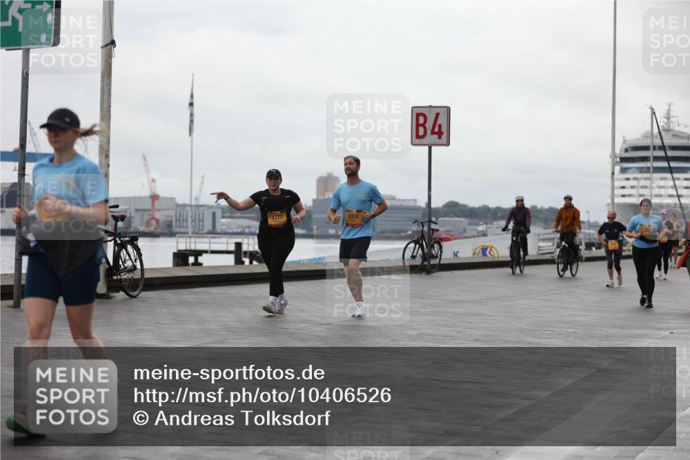 13.09.2026 - Kiel Lauf Andreas Tolksdorf http://msf.ph/oto/10406526 13.09.2026 11:08:26 Kiellinie 2053, 4777, 4 meine-sportfotos.de