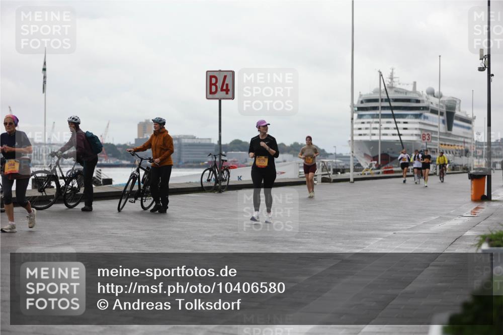 13.09.2026 - Kiel Lauf Andreas Tolksdorf http://msf.ph/oto/10406580 13.09.2026 11:08:36 Kiellinie 564, 4, 5176, 3 meine-sportfotos.de