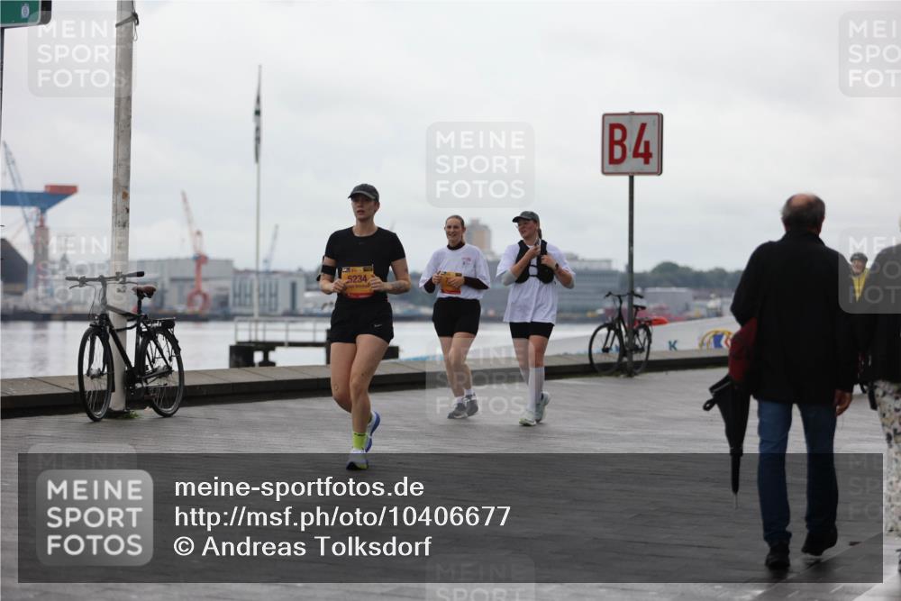 13.09.2026 - Kiel Lauf Andreas Tolksdorf http://msf.ph/oto/10406677 13.09.2026 11:08:58 Kiellinie 234, 4 meine-sportfotos.de