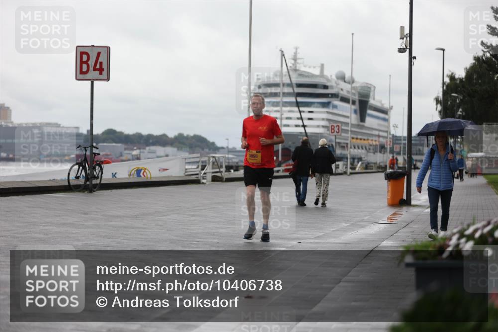 13.09.2026 - Kiel Lauf Andreas Tolksdorf http://msf.ph/oto/10406738 13.09.2026 11:09:20 Kiellinie 4, 3898, 3 meine-sportfotos.de