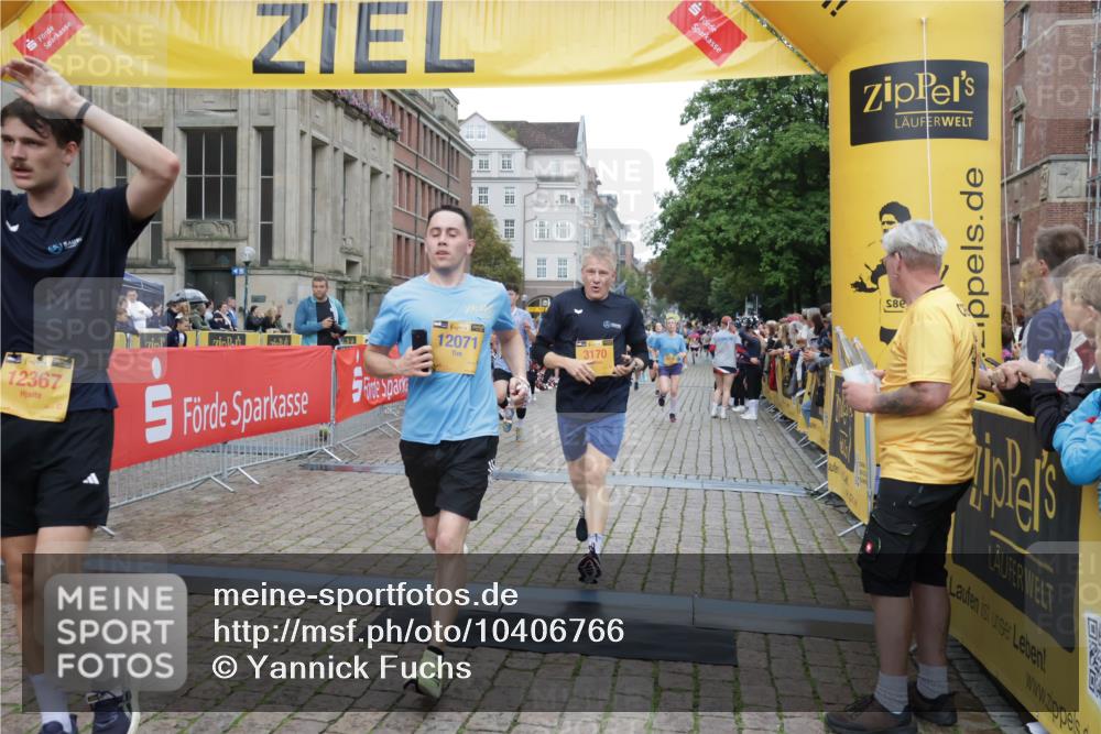 13.09.2026 - Kiel Lauf Yannick Fuchs http://msf.ph/oto/10406766 13.09.2026 10:33:04 Ziel 1467, 3997, 6988, 9222, 10181, 10552, 32, 342, 870, 875, 1393, 1467, 1612, 1801, 3327, 4236, 4393, 4512, 4963, 5721, 6337, 7471, 7650, 8033, 8621, 8683, 9123, 9222, 9879, 10338, 11299, 11319, 11597, 12353, 12728, 864, 1327, 1331, 1525, 1979, 2824, 3991, 4929, 5197, 5274, 5907, 6537, 7030, 7709, 8280, 9411, 9891, 9975, 10331, 10448, 10773, 11063, 11754, 12277, 12339, 3170, 3923, 4236, 4349, 4512, 6435, 8878, 11299, 11319, 11451, 11612, 12071, 12367 meine-sportfotos.de