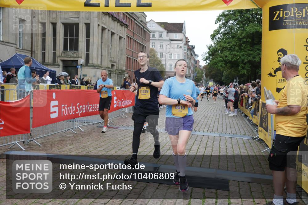 13.09.2026 - Kiel Lauf Yannick Fuchs http://msf.ph/oto/10406809 13.09.2026 10:33:07 Ziel 1327, 3997, 6988, 7030, 10181, 10552, 10773, 32, 342, 870, 875, 1393, 1467, 1612, 1801, 3327, 4236, 4393, 4963, 5721, 6337, 7471, 7650, 8033, 8621, 8683, 9123, 9222, 9879, 10338, 11299, 11597, 12353, 12728, 864, 1331, 1525, 1979, 2824, 3991, 4929, 5197, 5274, 5907, 6537, 6775, 7709, 8280, 9411, 9891, 9975, 10331, 10448, 11063, 11754, 12277, 12339, 1393, 3170, 4236, 4512, 6435, 8033, 8683, 9123, 11299, 11319, 12071, 12367 meine-sportfotos.de