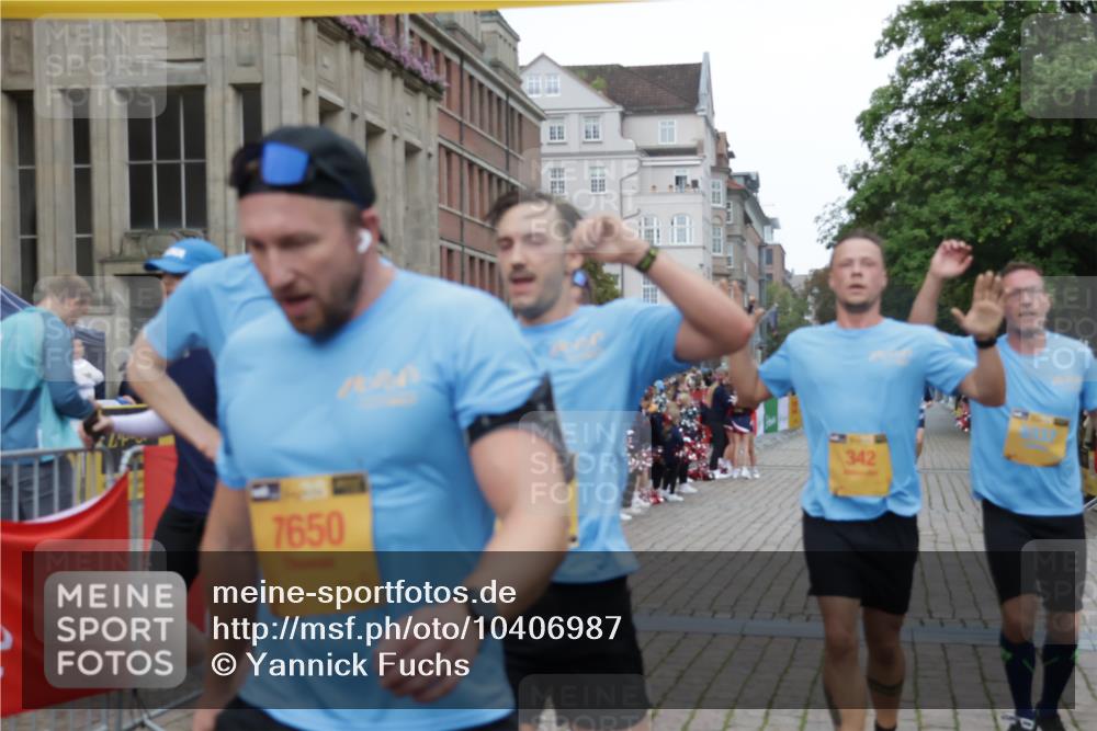 13.09.2026 - Kiel Lauf Yannick Fuchs http://msf.ph/oto/10406987 13.09.2026 10:33:22 Ziel 864, 1331, 1525, 1979, 2824, 3991, 4929, 5197, 5274, 5907, 6537, 6775, 7709, 8280, 9411, 9891, 9975, 10331, 10448, 10773, 11063, 11754, 12277, 12339, 32, 1327, 1467, 3327, 3997, 6337, 6988, 7030, 9222, 9879, 10181, 10338, 10552, 10773, 435, 446, 813, 1958, 2073, 2775, 3323, 3799, 3924, 4776, 5961, 6080, 6569, 6973, 7372, 8225, 8641, 8938, 8940, 10984, 11289, 11707, 12729, 342, 875, 1612, 1801, 4393, 4963, 5721, 6337, 7471, 7650, 10338, 11597, 12353 meine-sportfotos.de