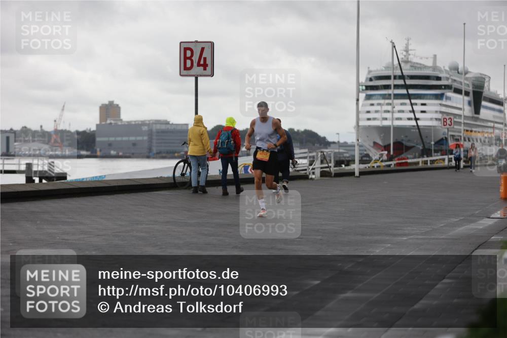 13.09.2026 - Kiel Lauf Andreas Tolksdorf http://msf.ph/oto/10406993 13.09.2026 11:17:09 Kiellinie 4, 5718, 3 meine-sportfotos.de