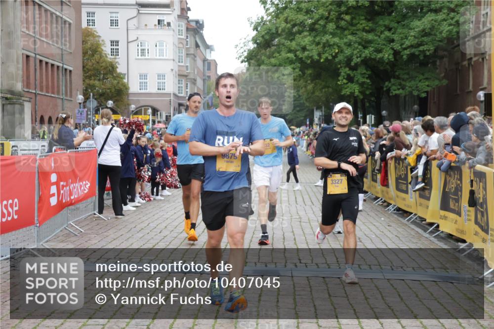 13.09.2026 - Kiel Lauf Yannick Fuchs http://msf.ph/oto/10407045 13.09.2026 10:33:27 Ziel 813, 864, 1331, 1979, 3991, 4929, 5197, 5274, 6080, 6537, 6775, 9411, 9891, 9975, 10331, 11063, 32, 1327, 1467, 1525, 2824, 3327, 3997, 5197, 5907, 6988, 7030, 7709, 8280, 9222, 9879, 9891, 9975, 10181, 10448, 10552, 10773, 11754, 12277, 12339, 435, 446, 1958, 2073, 2285, 2775, 3323, 3799, 3924, 4300, 4776, 5160, 5961, 6569, 6973, 7372, 8225, 8641, 8896, 8938, 8940, 10984, 11289, 11604, 11707, 12729, 32, 342, 1467, 3327, 4393, 6337, 9222, 9879, 10338, 11597 meine-sportfotos.de