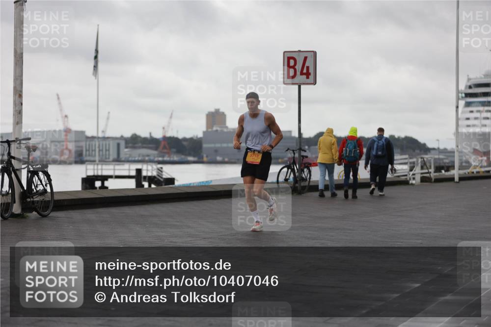 13.09.2026 - Kiel Lauf Andreas Tolksdorf http://msf.ph/oto/10407046 13.09.2026 11:17:10 Kiellinie 5718, 4 meine-sportfotos.de