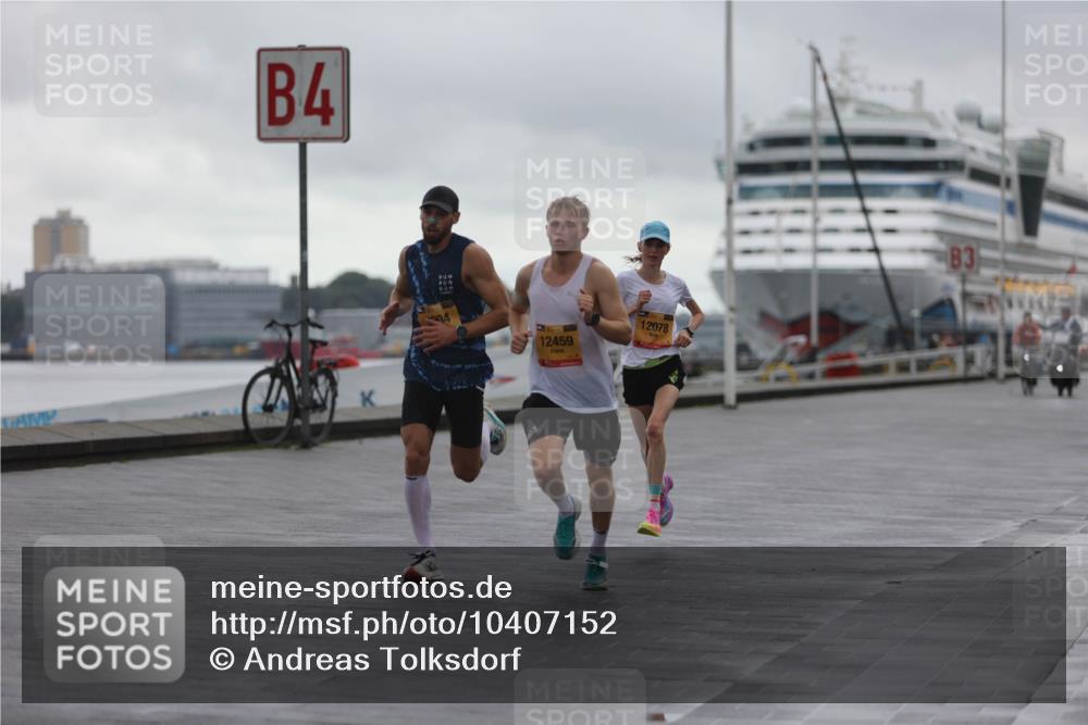 13.09.2026 - Kiel Lauf Andreas Tolksdorf http://msf.ph/oto/10407152 13.09.2026 11:36:28 Kiellinie 4, 38, 12459, 12078, 3 meine-sportfotos.de