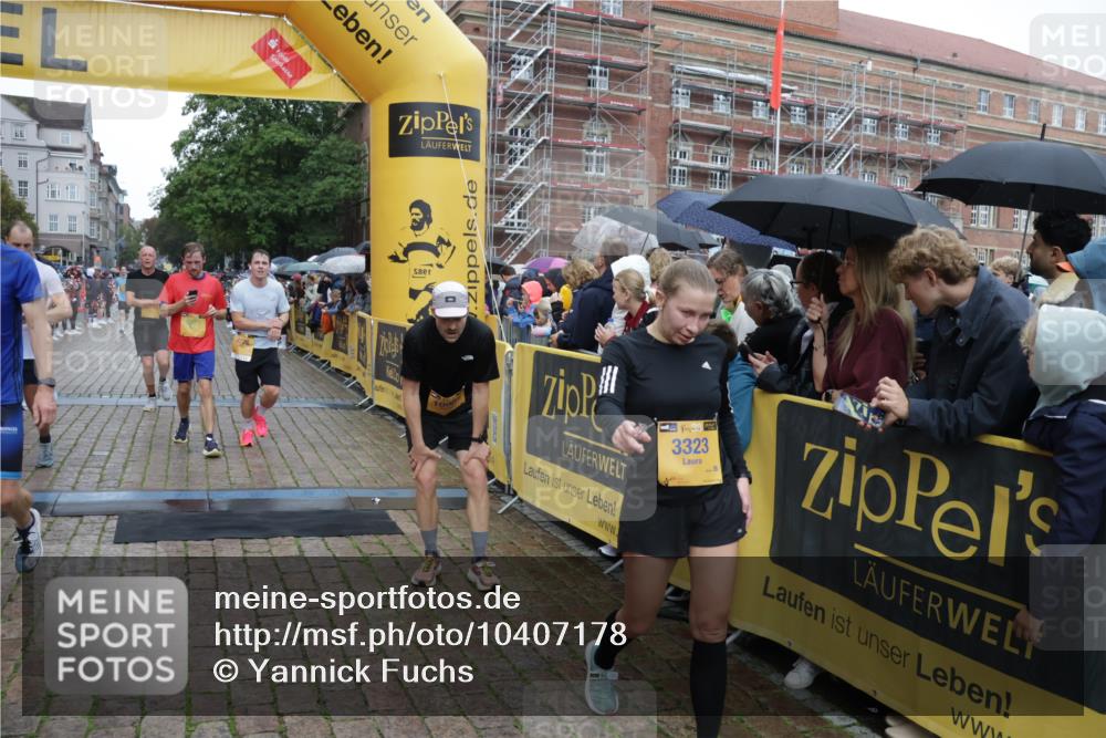 13.09.2026 - Kiel Lauf Yannick Fuchs http://msf.ph/oto/10407178 13.09.2026 10:34:18 Ziel 244, 1299, 1668, 2009, 2094, 3384, 4466, 4679, 4820, 5165, 6344, 7932, 7933, 8646, 9788, 10893, 11002, 11153, 12020, 12120, 115, 908, 965, 1352, 1730, 2285, 2333, 2577, 3099, 3395, 3704, 3819, 4300, 4739, 5160, 5175, 5773, 7378, 7925, 8022, 8362, 8896, 9078, 9081, 9373, 9491, 10179, 10310, 11318, 11591, 11604, 11732, 12169, 93, 1086, 2044, 2465, 3180, 3864, 4351, 4608, 4723, 4735, 5125, 5737, 5996, 6260, 7928, 8480, 10549, 10904, 3924, 4776, 6973 meine-sportfotos.de
