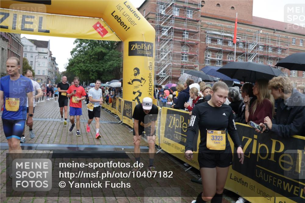 13.09.2026 - Kiel Lauf Yannick Fuchs http://msf.ph/oto/10407182 13.09.2026 10:34:18 Ziel 244, 1299, 1668, 2009, 2094, 3384, 4466, 4679, 4820, 5165, 6344, 7932, 7933, 8646, 9788, 10893, 11002, 11153, 12020, 12120, 115, 908, 965, 1352, 1730, 2285, 2333, 2577, 3099, 3395, 3704, 3819, 4300, 4739, 5160, 5175, 5773, 7378, 7925, 8022, 8362, 8896, 9078, 9081, 9373, 9491, 10179, 10310, 11318, 11591, 11604, 11732, 12169, 93, 1086, 2044, 2465, 3180, 3864, 4351, 4608, 4723, 4735, 5125, 5737, 5996, 6260, 7928, 8480, 10549, 10904, 3924, 4776, 6973 meine-sportfotos.de