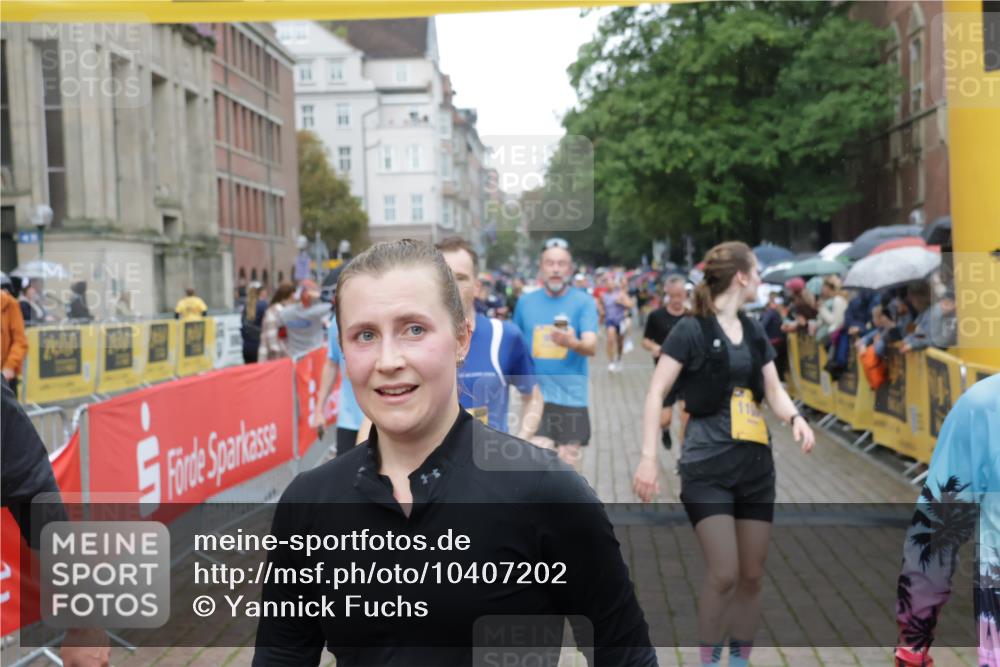 13.09.2026 - Kiel Lauf Yannick Fuchs http://msf.ph/oto/10407202 13.09.2026 10:34:24 Ziel 93, 244, 1086, 1668, 2094, 2465, 4466, 4820, 5125, 5165, 5996, 7933, 8646, 9788, 10893, 11153, 12020, 12070, 115, 965, 1299, 1352, 1730, 2009, 2333, 2577, 3099, 3384, 3395, 3704, 3819, 4679, 4739, 5165, 5175, 5773, 6344, 7378, 7925, 7932, 8022, 8362, 9078, 9081, 9373, 9491, 10179, 10310, 11002, 11318, 11591, 11732, 12120, 12169, 1307, 1667, 2044, 2432, 3180, 3864, 4351, 4608, 4723, 4735, 5576, 5737, 6225, 6260, 6941, 7672, 7928, 8480, 9276, 10549, 10904, 4776 meine-sportfotos.de