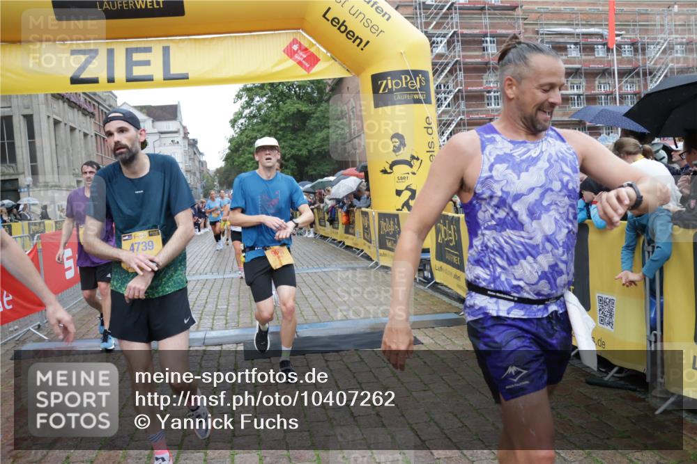 13.09.2026 - Kiel Lauf Yannick Fuchs http://msf.ph/oto/10407262 13.09.2026 10:34:31 Ziel 93, 1086, 2044, 2094, 2465, 3180, 3864, 4351, 4608, 4723, 4735, 4820, 5125, 5737, 5996, 6260, 7387, 7928, 8480, 10549, 10904, 10905, 12070, 244, 1299, 1352, 1668, 2009, 2333, 2577, 3099, 3384, 3395, 3704, 3819, 4466, 4679, 5165, 5175, 5773, 6344, 7378, 7925, 7932, 7933, 8022, 8646, 9078, 9373, 9491, 9788, 10179, 10310, 10893, 11002, 11153, 11318, 11732, 12020, 12120, 12169, 1307, 1667, 2432, 2449, 5218, 5576, 6225, 6941, 7006, 7273, 7672, 8195, 8746, 9276 meine-sportfotos.de