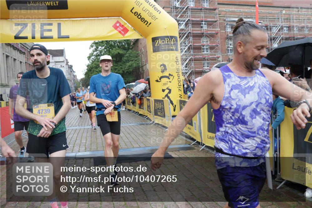 13.09.2026 - Kiel Lauf Yannick Fuchs http://msf.ph/oto/10407265 13.09.2026 10:34:32 Ziel 93, 1086, 2044, 2094, 2465, 3180, 3864, 4351, 4608, 4723, 4735, 4820, 5125, 5737, 5996, 6260, 7387, 7928, 8480, 10549, 10904, 10905, 12070, 244, 1299, 1352, 1668, 2009, 2333, 2577, 3099, 3384, 3395, 3704, 3819, 4466, 4679, 5165, 5175, 5773, 6344, 7378, 7932, 7933, 8022, 8646, 9078, 9373, 9491, 9788, 10179, 10310, 10893, 11002, 11153, 11318, 11732, 12020, 12120, 12169, 1307, 1667, 2432, 2449, 3547, 5218, 5576, 6225, 6941, 7006, 7273, 7672, 8195, 8746, 9276 meine-sportfotos.de