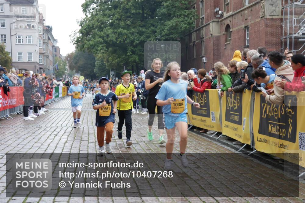 13.09.2026 - Kiel Lauf Yannick Fuchs http://msf.ph/oto/10407268 13.09.2026 09:00:16 Ziel 65, 783, 1538, 2513, 3549, 4001, 4661, 4793, 4821, 6258, 6606, 9003, 9421, 9520, 10083, 10223, 10592, 12137, 12662, 28, 533, 621, 780, 1871, 2789, 2906, 2918, 2962, 3545, 3568, 3865, 3867, 4001, 6271, 7624, 7746, 7919, 8673, 8692, 9036, 9939, 10083, 12298, 12371, 897, 1284, 2894, 4093, 6487, 6808, 10304, 10561, 10562, 11727, 12051, 533, 621, 2906, 2962, 3537, 7919, 8530, 8932, 9151, 9394, 11364, 11980, 12329 meine-sportfotos.de