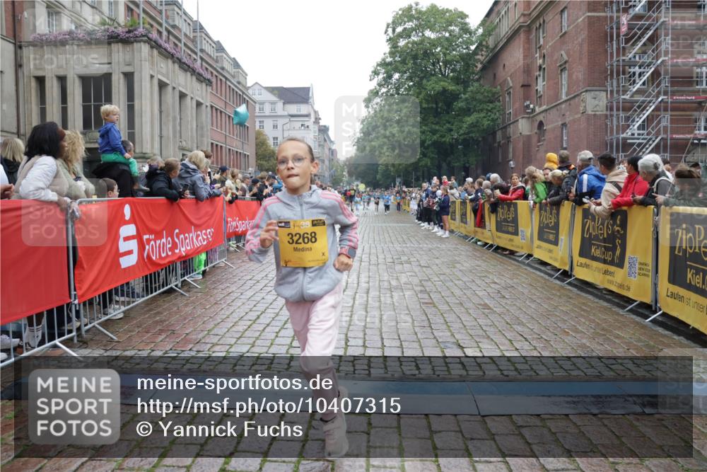 13.09.2026 - Kiel Lauf Yannick Fuchs http://msf.ph/oto/10407315 13.09.2026 09:00:22 Ziel 65, 783, 897, 1284, 1538, 2513, 2894, 3549, 4661, 4821, 6258, 6487, 6606, 6808, 10223, 10592, 11727, 12051, 12662, 28, 780, 783, 1871, 2789, 2918, 3545, 3568, 4001, 4793, 6271, 7624, 7746, 8692, 9003, 9036, 9421, 9520, 10083, 10223, 12137, 12371, 282, 1446, 3268, 4093, 10304, 10561, 10562, 28, 533, 621, 2906, 2962, 3865, 3867, 7919, 8673, 8932, 9036, 9939, 11980, 12298, 12329 meine-sportfotos.de