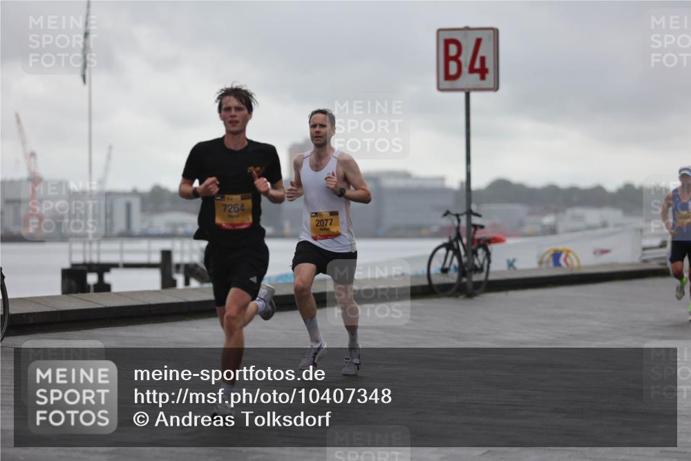 13.09.2026 - Kiel Lauf Andreas Tolksdorf http://msf.ph/oto/10407348 13.09.2026 11:37:54 Kiellinie 7264, 2077, 4 meine-sportfotos.de