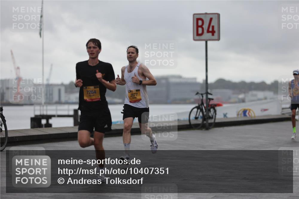 13.09.2026 - Kiel Lauf Andreas Tolksdorf http://msf.ph/oto/10407351 13.09.2026 11:37:55 Kiellinie 7264, 38, 2077, 4 meine-sportfotos.de