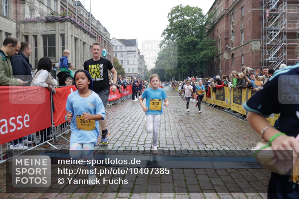 13.09.2026 - Kiel Lauf Yannick Fuchs http://msf.ph/oto/10407385 13.09.2026 09:00:35 Ziel 282, 897, 1446, 3268, 4093, 6487, 10304, 10561, 10562, 65, 780, 783, 897, 1284, 1538, 2513, 2894, 2918, 3549, 4001, 4661, 4793, 4821, 6258, 6487, 6606, 6808, 7624, 7746, 8692, 9003, 9421, 9520, 10083, 10223, 10592, 11727, 12051, 12137, 12371, 12662, 3135, 3611, 6561, 7487, 7991, 10636, 11425, 780, 1871, 2789, 2918, 3545, 3568, 6271, 7624, 7746, 8692, 12371 meine-sportfotos.de
